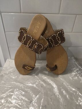 Women's Brown Beaded Toe-Loop Sandals